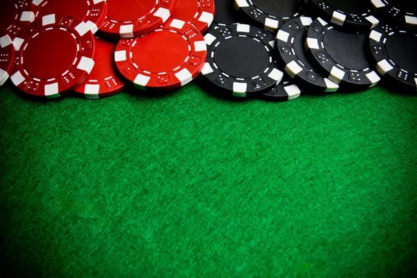 Live Blackjack table at slot 25 with multiple camera angles and real dealer